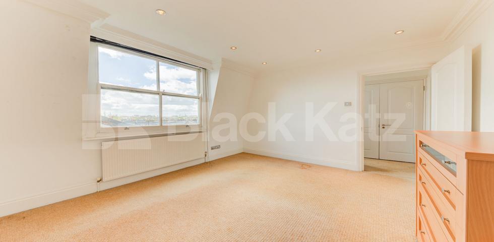 			STUNNING ONE BED!  , 1 Bedroom, 1 bath, 1 reception Flat			 Tollington Way, HOLLOWAY